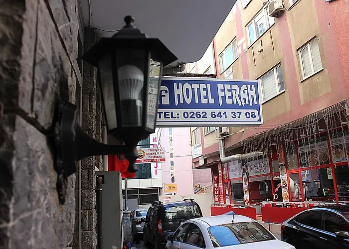 Ferah Hotel *